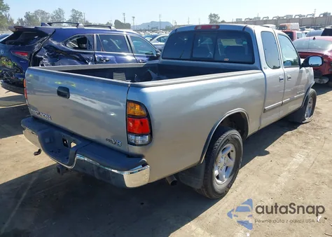 2003 Toyota Tundra Sr5 V8 z USA, uszkodzony, nr VIN 5TBRT34173S433859
